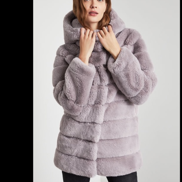 NWT BCBG MaxAzria Felicia Faux Fur Hooded Coat in Beautiful Beige color - Picture 6 of 6